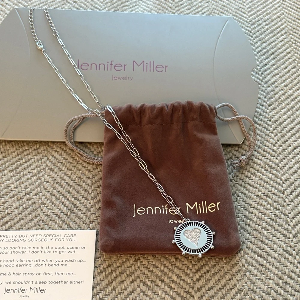 Jennifer Miller Silver Heart Pendant Necklace - NWT - Picture 2 of 4